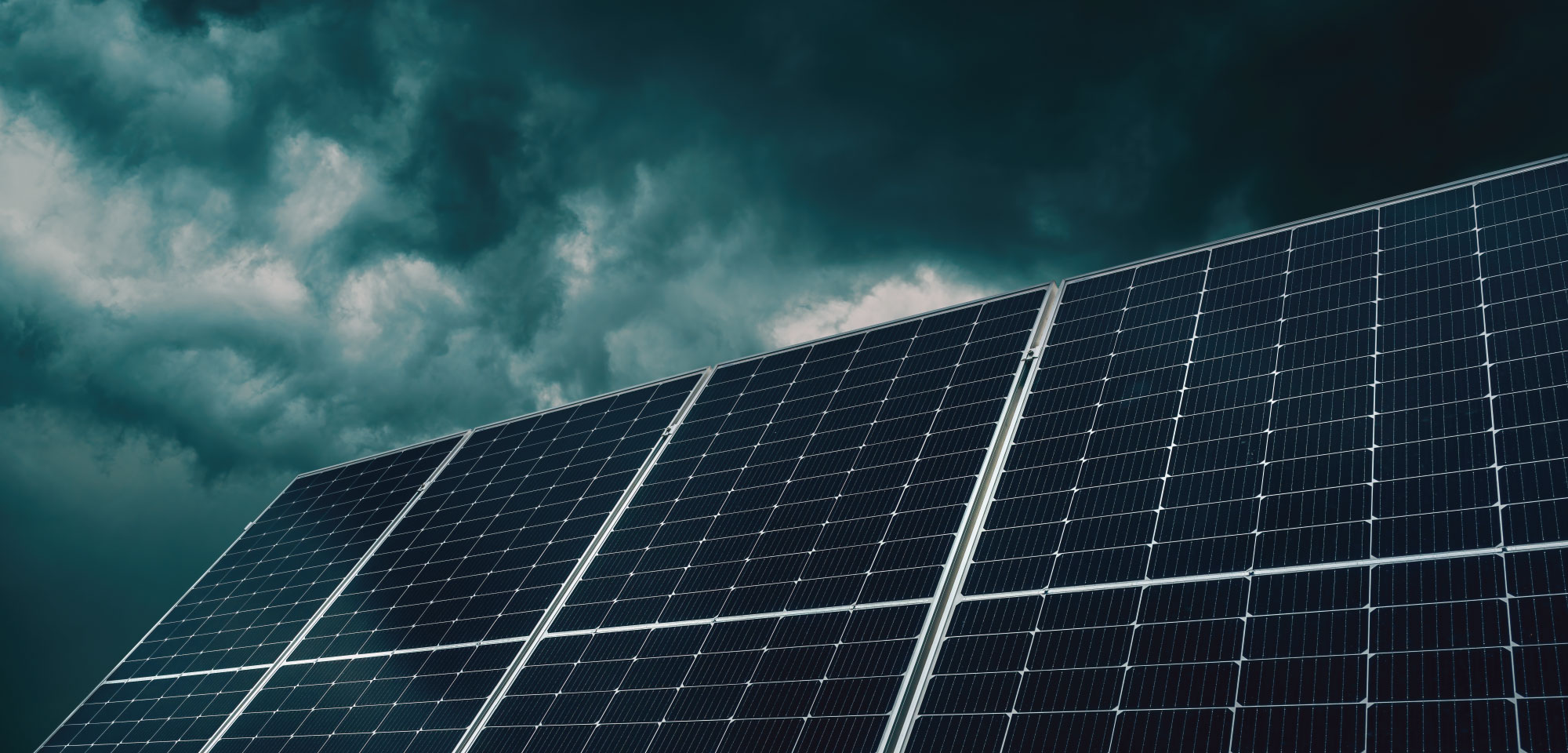 What Happens to Solar Panels in a Hurricane?
